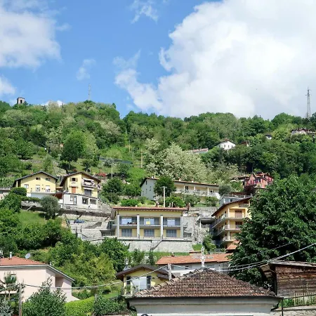 Locazione Turistica La Ca Di Marcelina * Комо